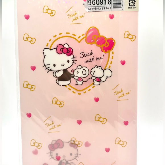 Hello Kitty Glittery Ticket Holder - Picture 3 of 3
